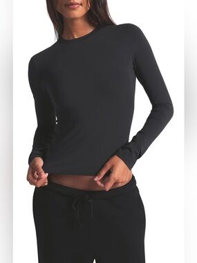 GAP Black Modern T Crew Neck Tee